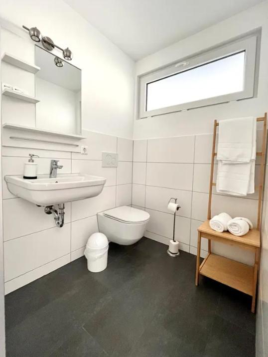 Aparthotel Peerless Dine Heidenheim an der Brenz Dış mekan fotoğraf